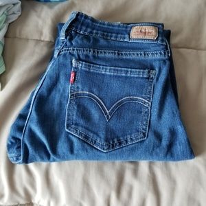 Womens Levi skinny jeans